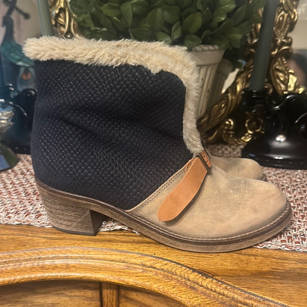 Free People Black and Tan Ankle Boots